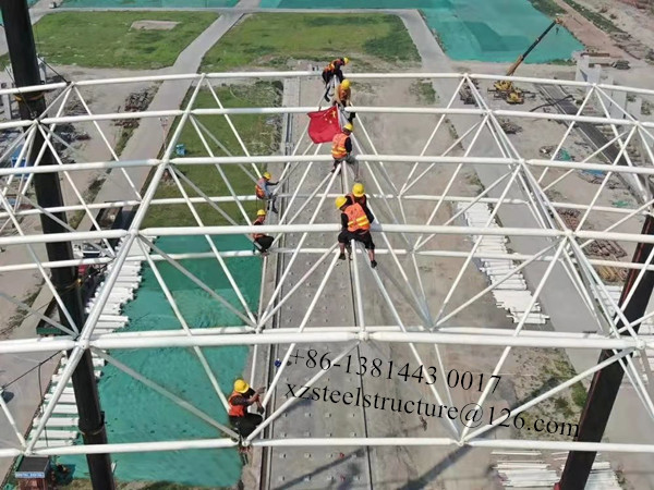 Three methods of tightening bolts of grid structure